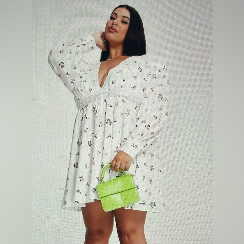 Cute dress for a date night or night out with friends.